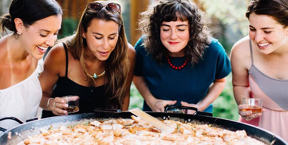 Wine and Paella